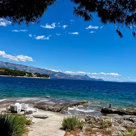 Seafront Porat Sumartin