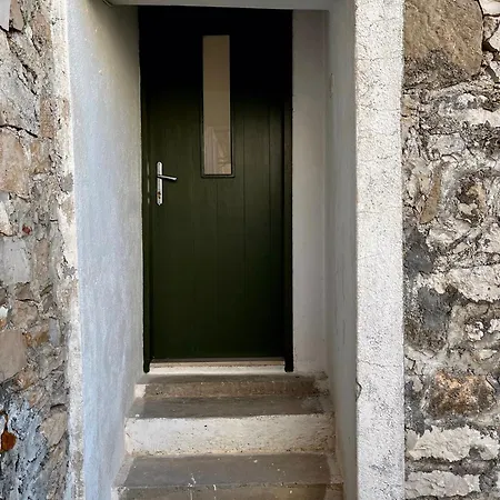 Seafront Porat Апартаменты