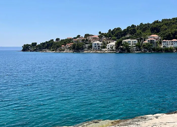 Seafront Porat Апартаменты