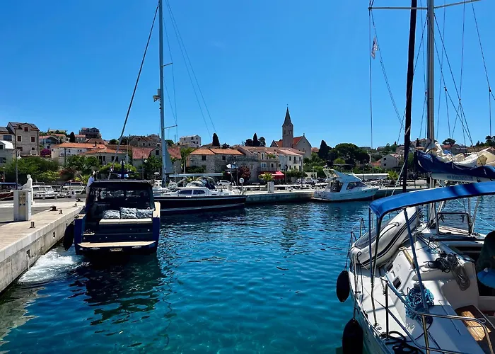 Seafront Porat